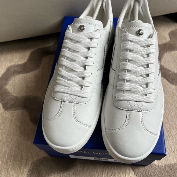 【Stuart Weitzman】Brand new with box Size 7 white sneaker - Picture 8 of 9